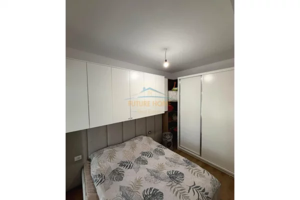 Appartamento in vendita a Tirana 1+1, Arredato