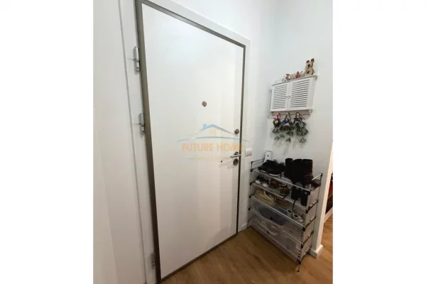 Appartamento in vendita a Tirana 1+1, Arredato