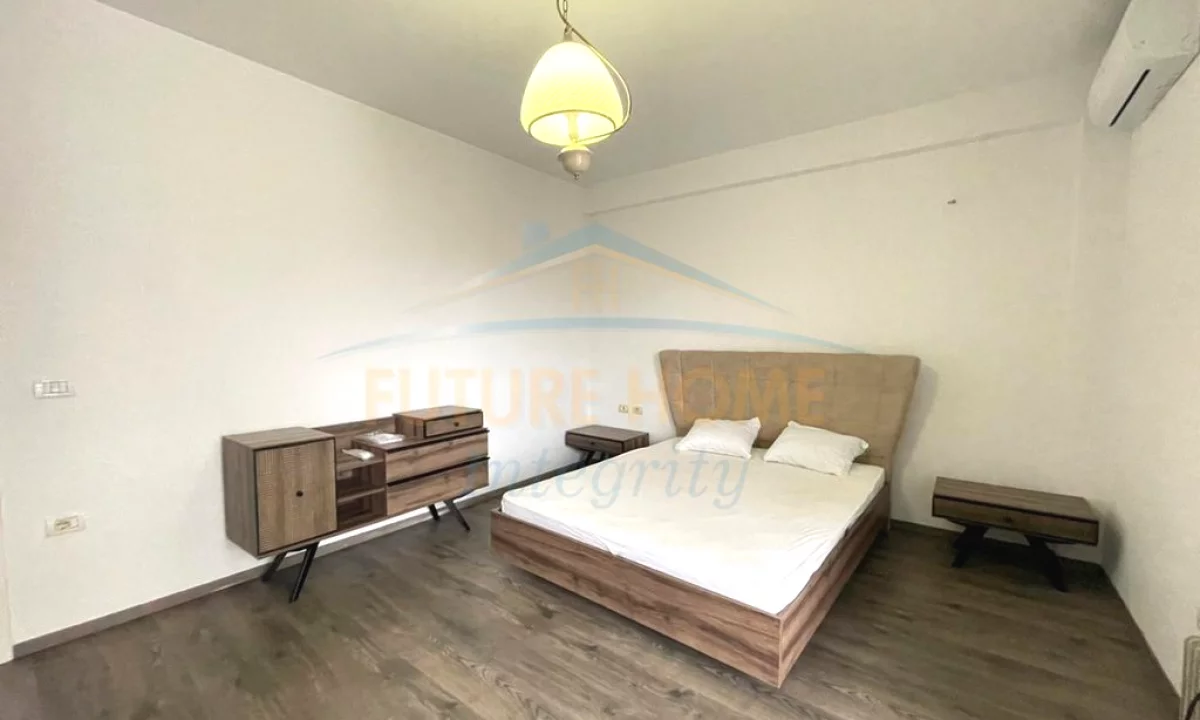 Shtepi me qera Apartament ne Tirane, 2+1, Mobilimi E mobiluar, Pagesa 600  Euro.