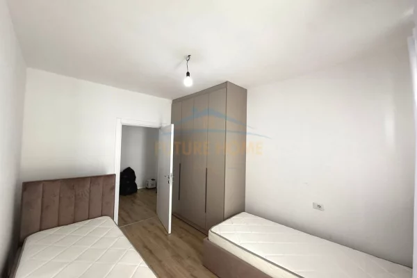 Shtepi me qera Apartament ne Tirane, 2+1, Mobilimi E mobiluar, Pagesa 500  Euro.