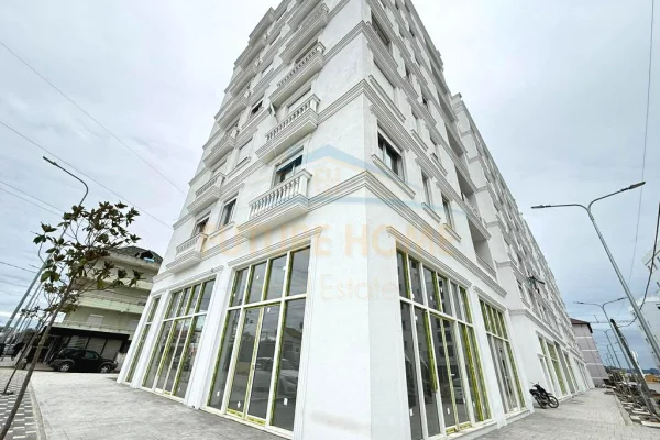 Appartamento in vendita a Tirana 2+1, Vuoto