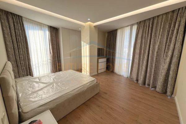 Qera, Apartament 2+1+, Golden Tower Residence, Tiranë.
