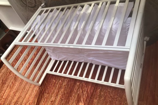 Shiten per arsyje emigrimi, jane ne gjendje te mire.