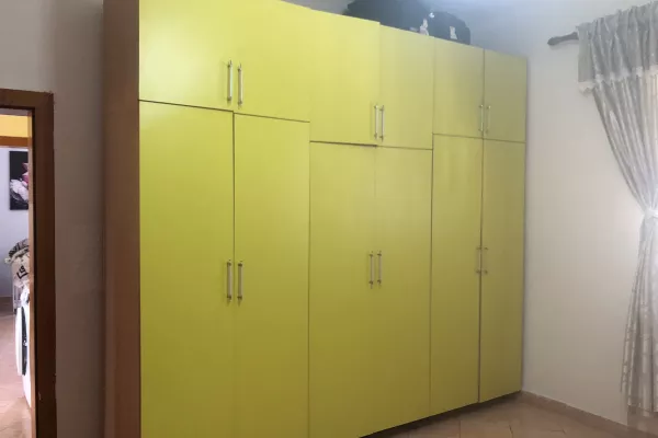 Mobilje dhe Elektroshtepiake ne Tirane - 700 Euro