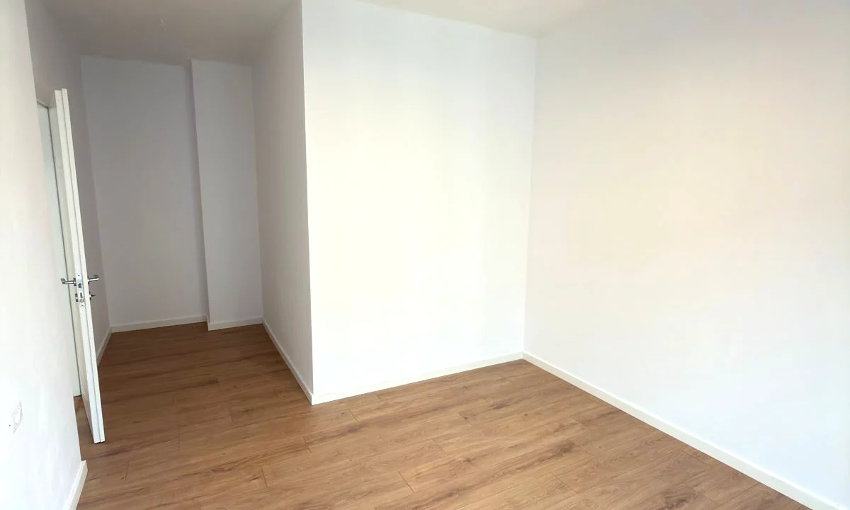 Shtepi ne shitje Apartament ne Tirane, 2+1, Mobilimi E mobiluar, Pagesa 148,999  Euro.