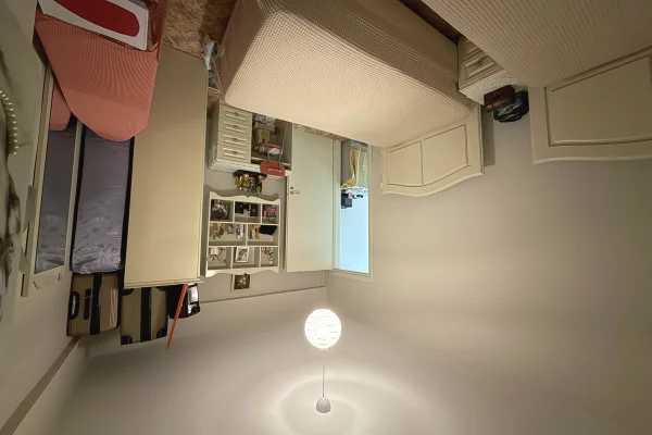 Shtepi ne shitje Apartament ne Tirane, 2+1, Mobilimi E mobiluar, Pagesa 264,500  Euro.