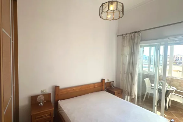 Shtepi me qera Apartament ne Tirane, 1+1, Mobilimi E mobiluar, Pagesa 60,000  Leke.
