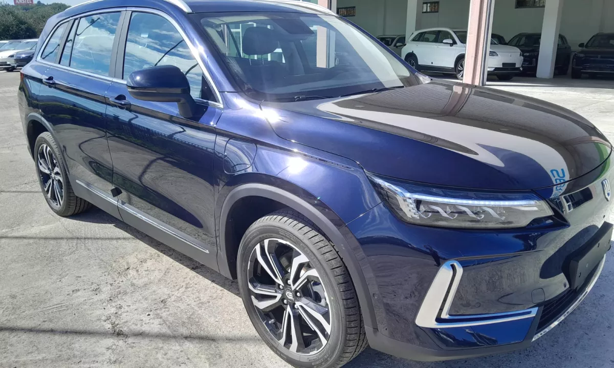 Auto in Vendita a Tirana, Tjeter, 2023 Elektrike,Kambio Automatik Pagamento 19,999  Euro.