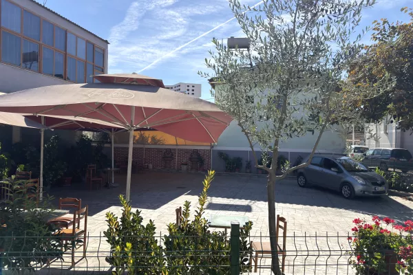 Business Property for Rent 2+1 in Tirana - 4,000 Euro