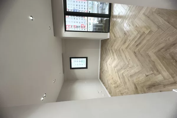 Shtepi me qera Apartament ne Tirane, 2+1, Mobilimi Bosh, pa mobiluar, Pagesa 1,250  Euro.