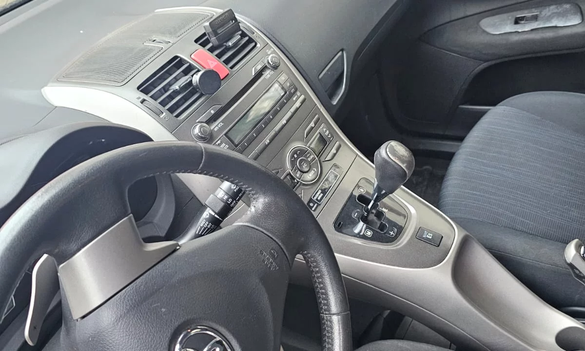 Auto in Vendita a Tirana, Toyota, 2008 Diesel,Kambio Automatik Pagamento 4,500  Euro.