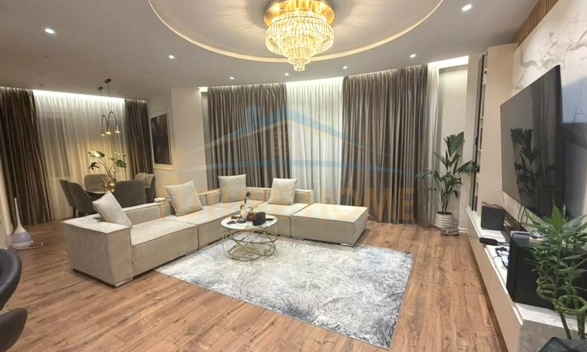 Shtepi ne shitje Apartament ne Tirane, 3+1, Mobilimi E mobiluar, Pagesa 400,000  Euro.