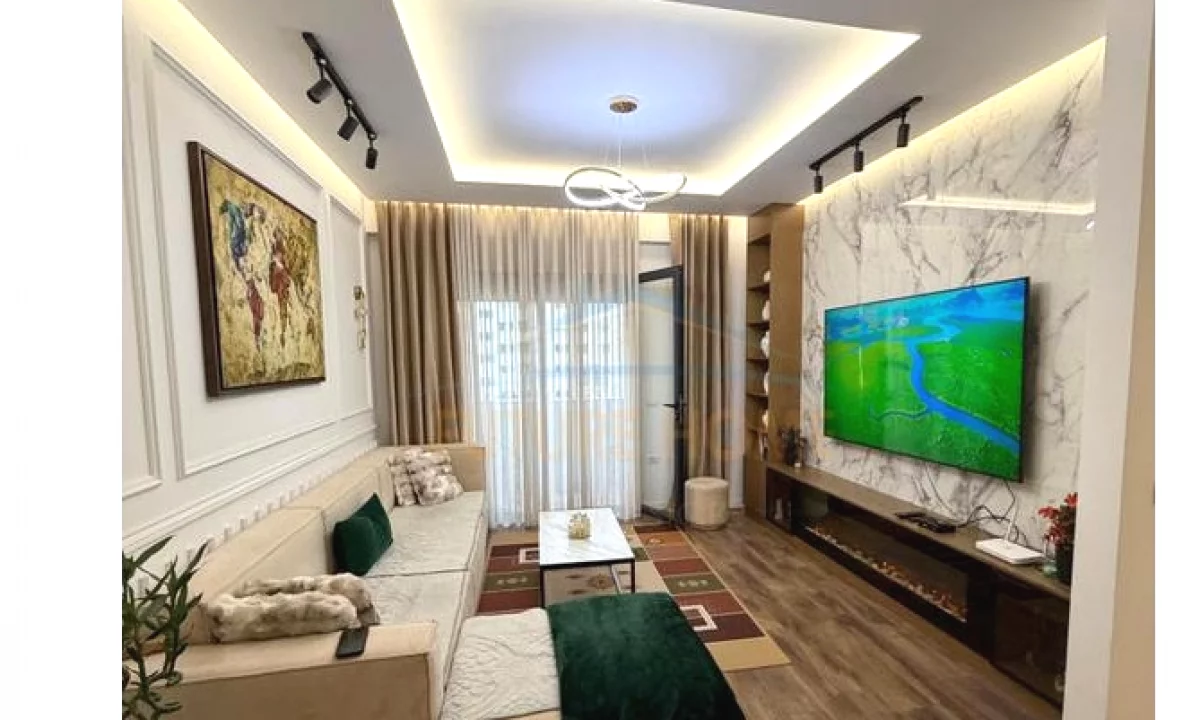 Shtepi ne shitje Apartament ne Tirane, 3+1, Mobilimi E mobiluar, Pagesa 255,000  Euro.