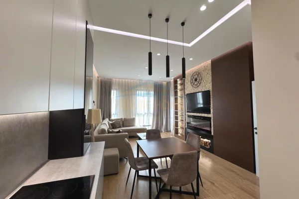 Shtepi me qera 1+1 ne Tirane - 850 Euro