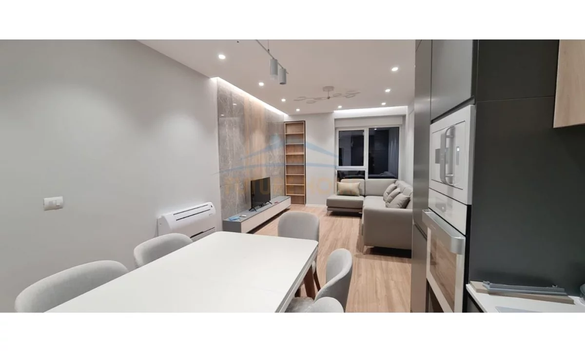 Shtepi me qera Apartament ne Tirane, 2+1, Mobilimi E mobiluar, Pagesa 800  Euro.