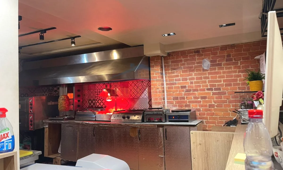 Shitet biznesi ,Oxhaku , Tirane . 15,000 Euro