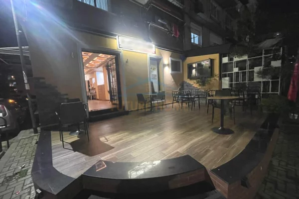 Shitet biznesi ,Oxhaku , Tirane . 15,000 Euro