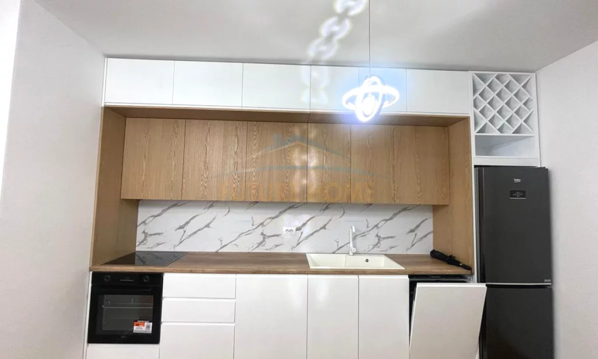 Shtepi me qera Apartament ne Tirane, 1+1, Mobilimi E mobiluar, Pagesa 700  Euro.