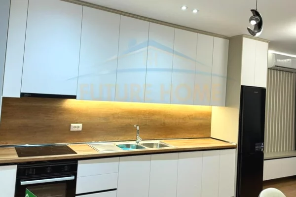 Shtepi me qera Apartament ne Tirane, 2+1, Mobilimi E mobiluar, Pagesa 1,300  Euro.