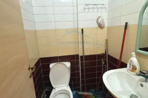 Business Property for Rent 1+1 in Tirana - 250 Euro