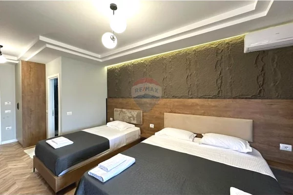 Shtepi ne shitje 1+1 ne Tirane - 180,000 Euro