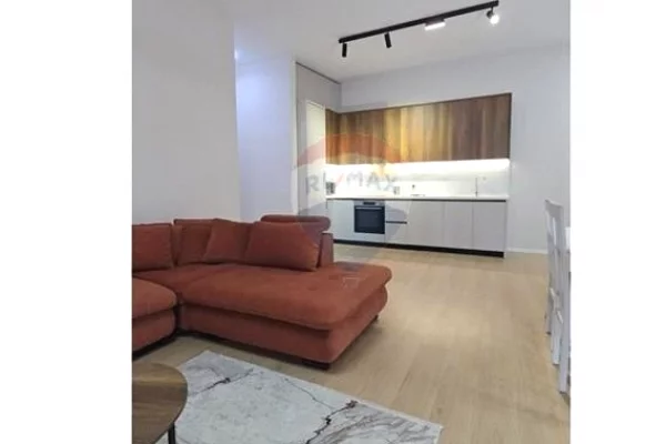 Shtepi me qera Apartament ne Tirane, 1+1, Mobilimi E mobiluar, Pagesa 800  Euro.