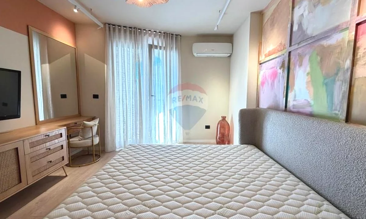 Shtepi me qera Apartament ne Tirane, 1+1, Mobilimi E mobiluar, Pagesa 900  Euro.