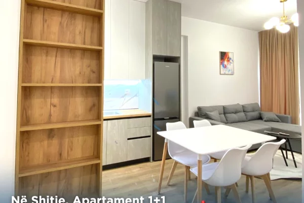 Appartamento in vendita a Tirana 1+1, Arredato