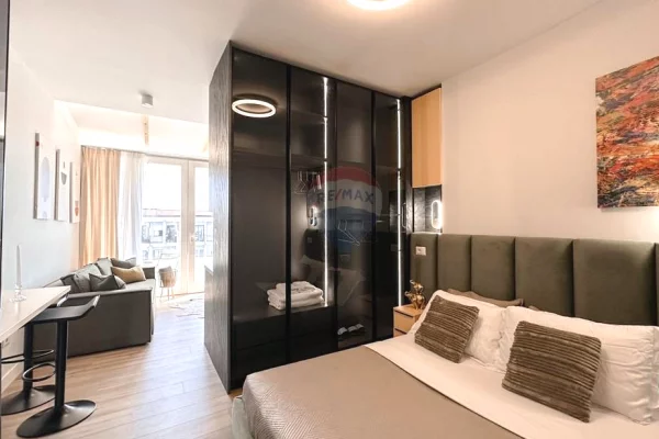 Appartamento in vendita a Tirana Garsoniere, Arredato