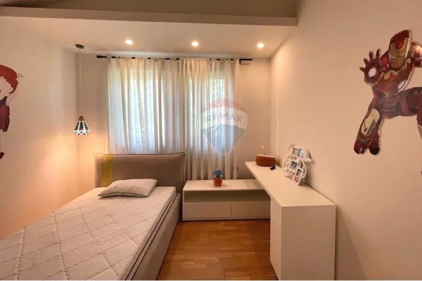 House for Rent 4+1 in Tirana - 4,500 Euro