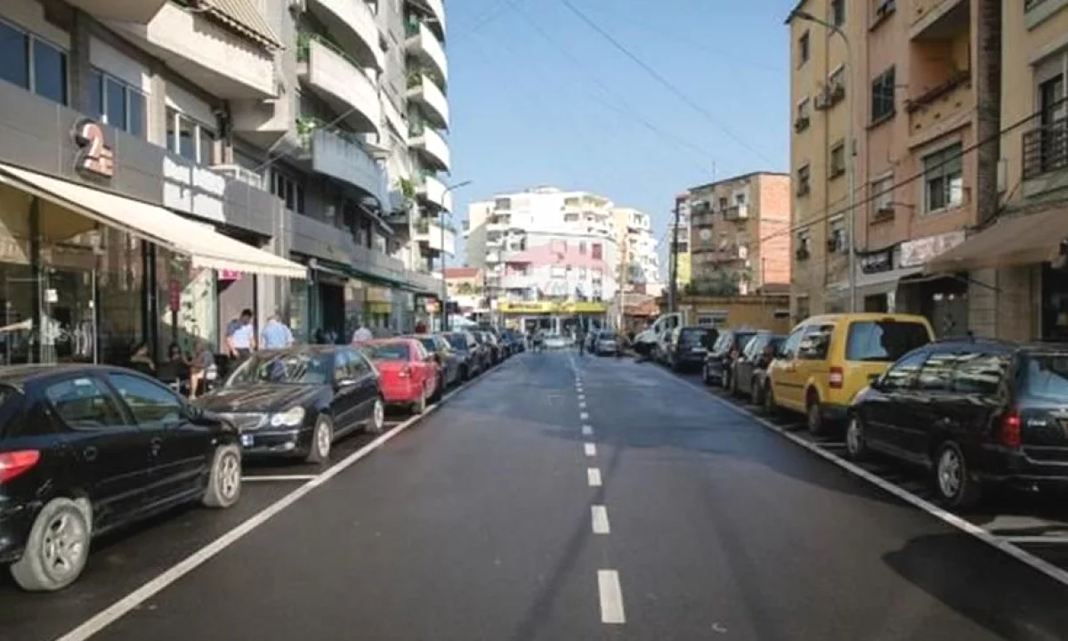 Appartamento in vendita a Tirana 1+1, Vuoto