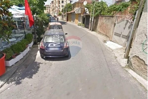 Appartamento in vendita a Tirana 1+1, Vuoto