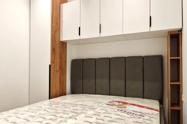 Appartamento in vendita a Tirana 1+1, Arredato