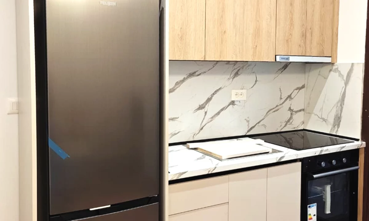 Appartamento in vendita a Tirana 1+1, Arredato