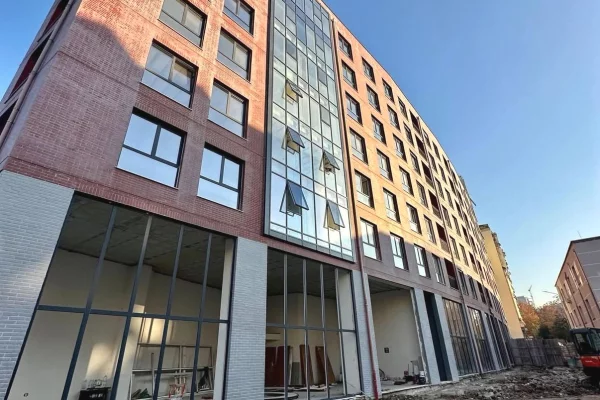 Shitet apartament 1+1 – Stacioni i Trenit