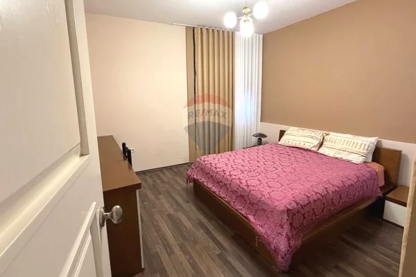 Appartamento in vendita a Tirana 2+1, Arredato