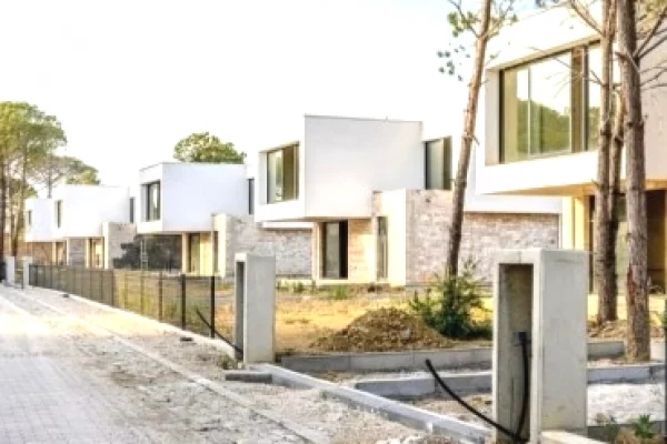 Shtepi ne shitje 4+1 ne Durres - 2,250,000 Euro