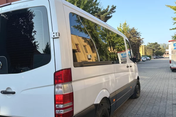 Auto in Vendita a Durazzo, Mercedes-Benz, 2010 Diesel,Kambio Manual Pagamento 15,000  Euro.