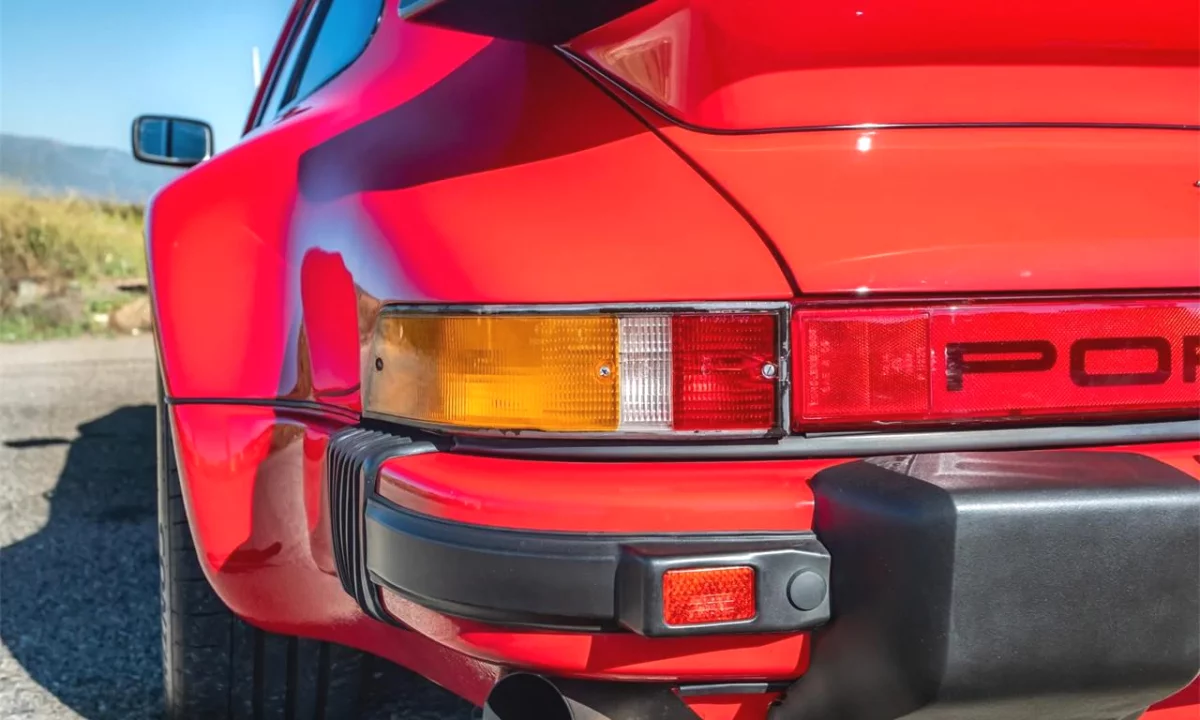 Auto in Vendita a Tirana, Porsche, 1990 Benzine,Kambio Manual Pagamento 69,000  Dollar.