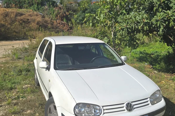 Auto in Vendita a Tirana - 1,000 Euro