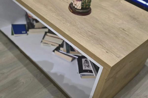 Mobilje dhe Elektroshtepiake ne Tirane - 4,700 Leke