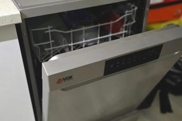 Mobilje dhe Elektroshtepiake ne Tirane - 280 Euro