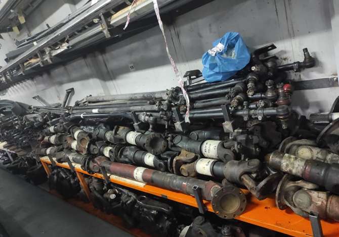 PJESE KEMBIMI PER AUTOBUZA