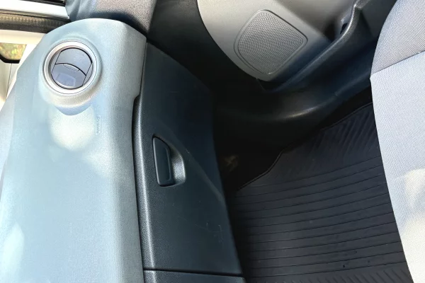 Auto in Vendita a Tirana - 3,200 Euro