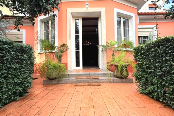Private house for rent in Tirana 2+1, Furnished