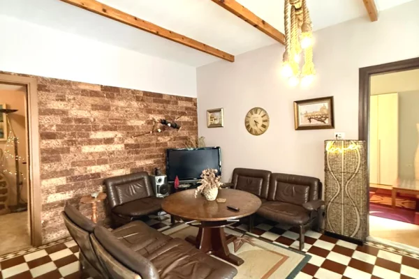 Private house for rent in Tirana 2+1, Furnished
