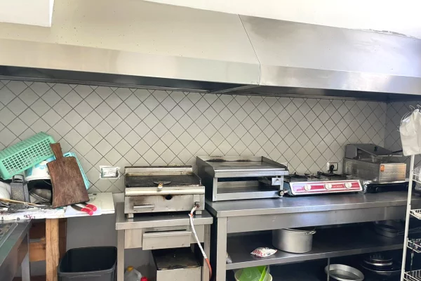 LOKAL ME QERA NE GOLEM