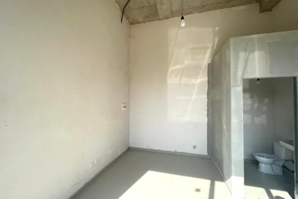 Jepet me Qera Njesi Komerciale ne Rrugen Mihal Grameno