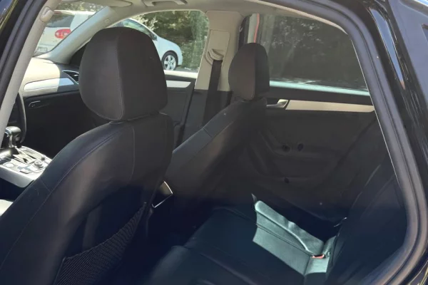 Auto in Vendita a Tirana - 10,000 Euro