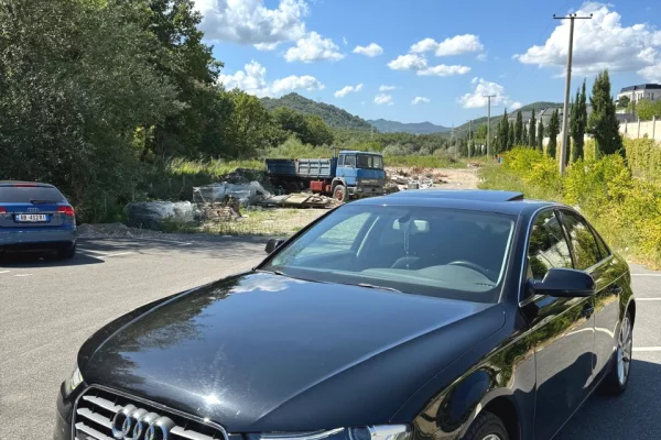 Auto in Vendita a Tirana, Audi, 2015 Diesel,Kambio Automatik Pagamento 10,000  Euro.